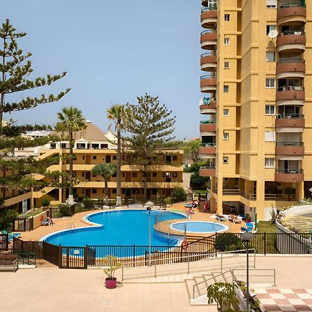 Apartamento De Lujo En Torre Del Sol, Playa De Las Americas 阿罗纳 外观 照片