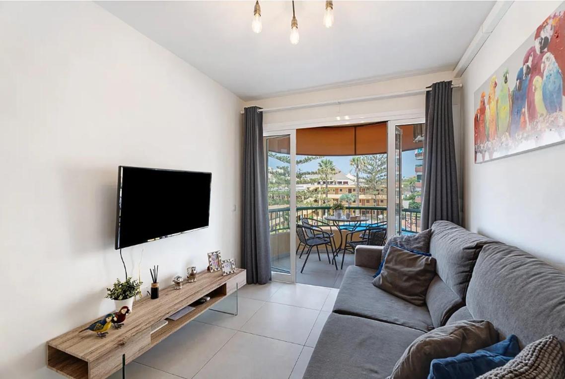 Apartamento De Lujo En Torre Del Sol, Playa De Las Americas 阿罗纳 外观 照片